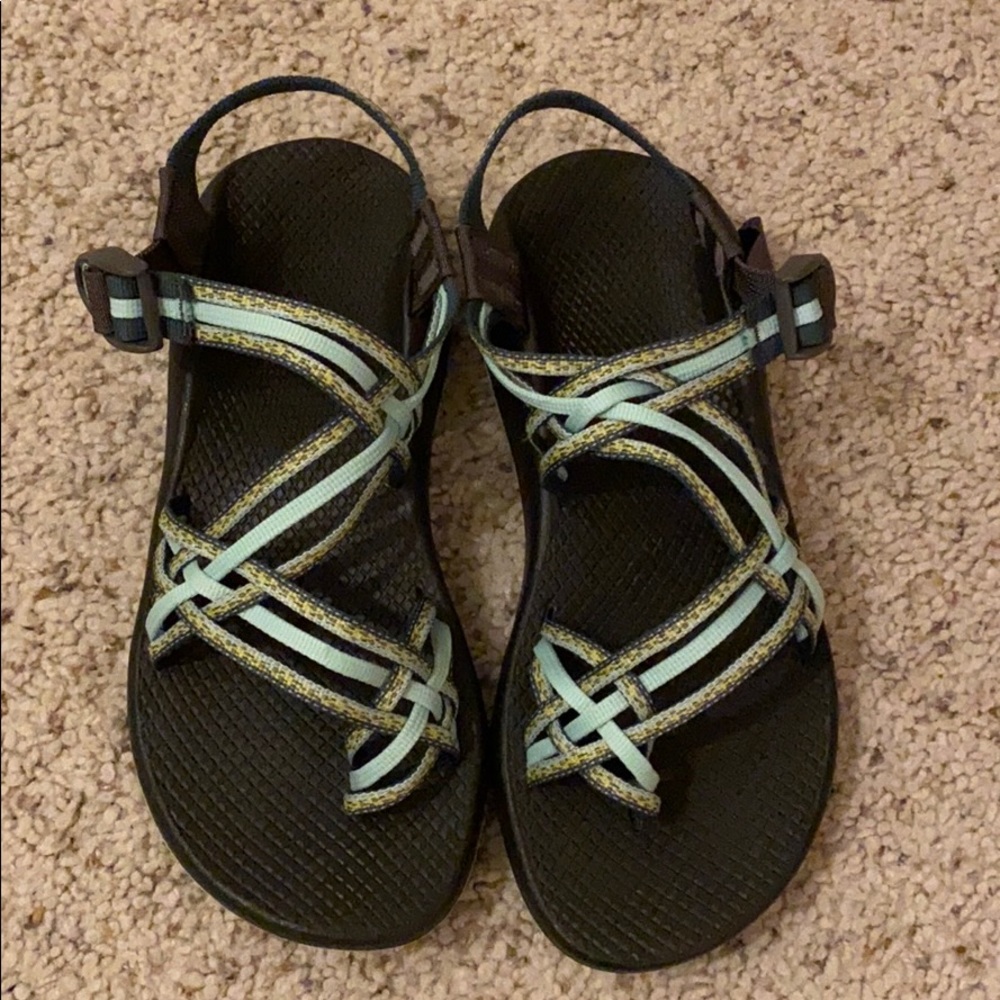 Chaco x3 sandals